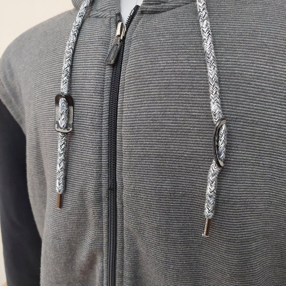 UNIVIBE Fuzzy Sherpa Lined Full Zip Jacket Grey Stripe Black Accent Men's Large - Picture 6 of 11